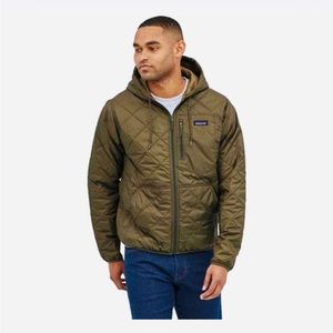 Patagonia cozy olive green puffer jacket size small.